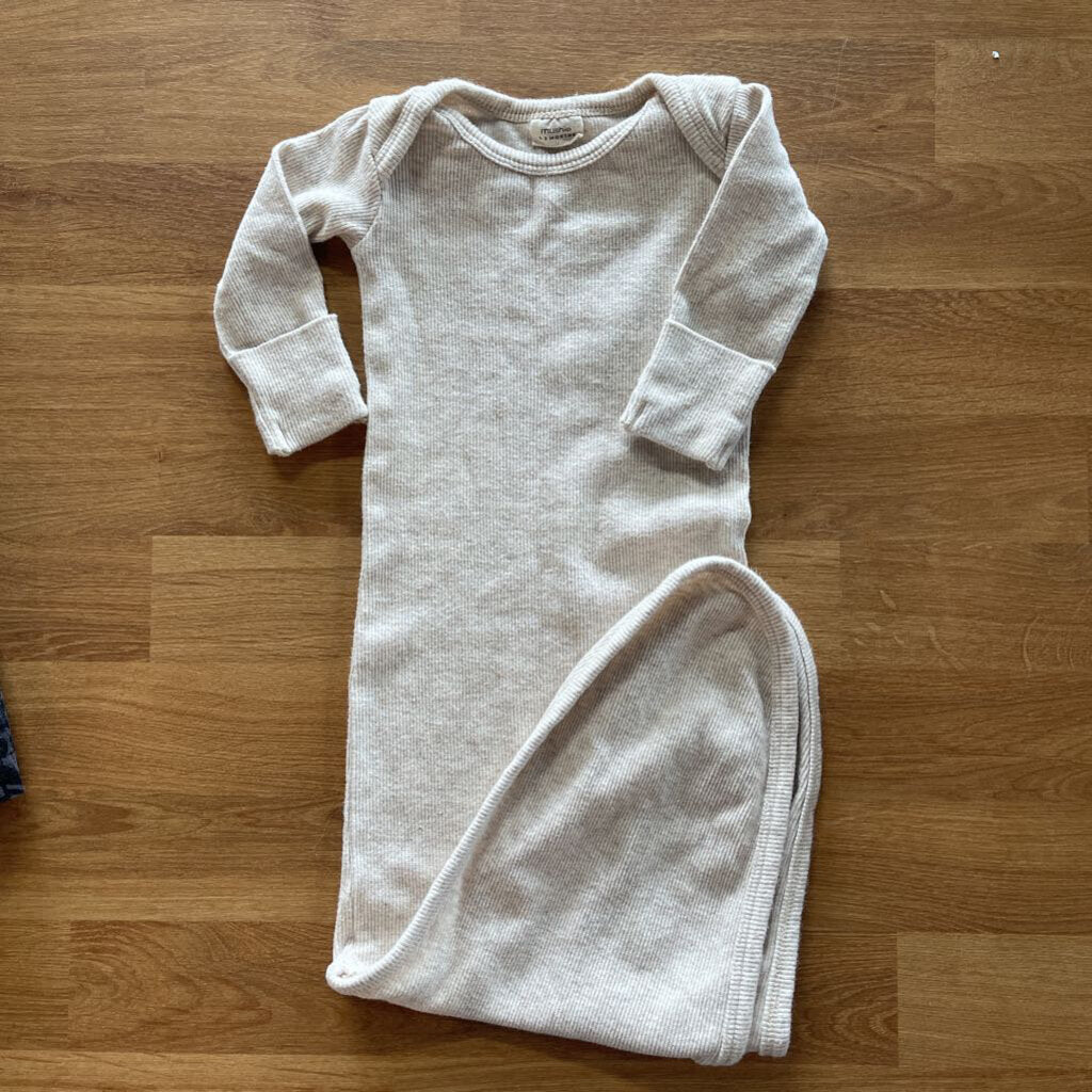 Mushie Baby Ribbed Gown - 0/3m