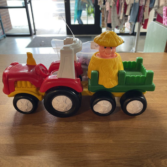 Fisher Price Little People Tractor w/ Animals
