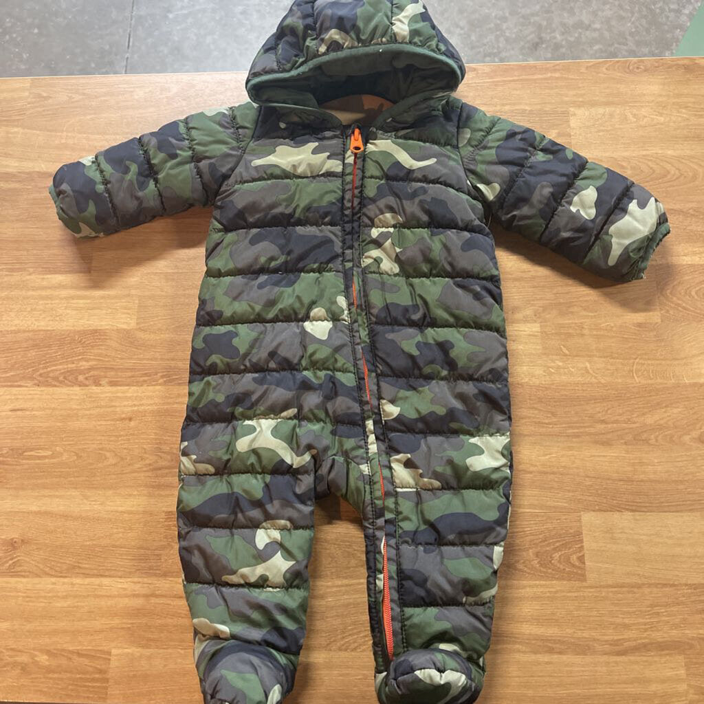 Baby Gap Camo Puffer Bunting - 6/12m