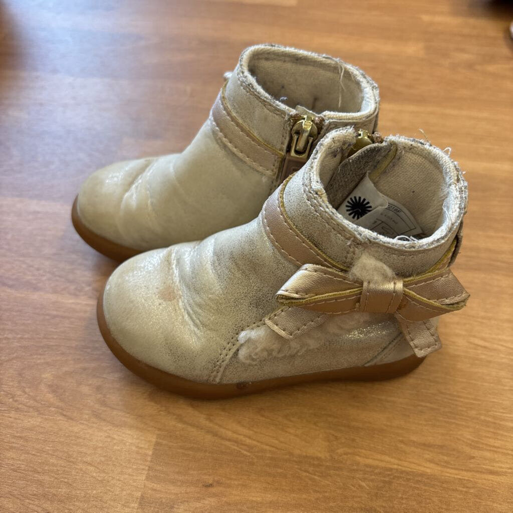 Ugg Gold Booties (wear) - 6