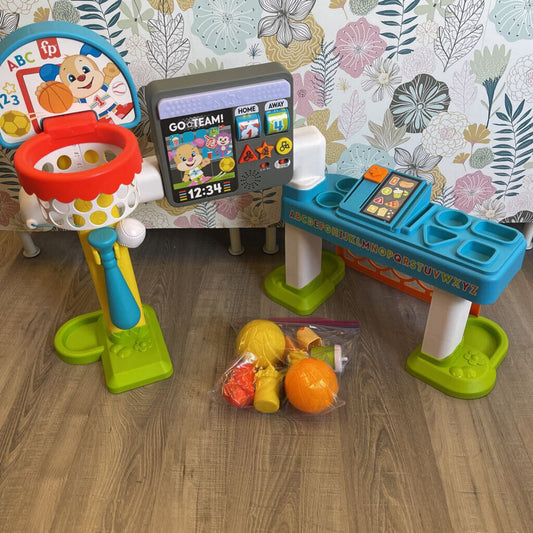 Fisher-Price Laugh & Learn 4-in-1 Game Experience Activity Center