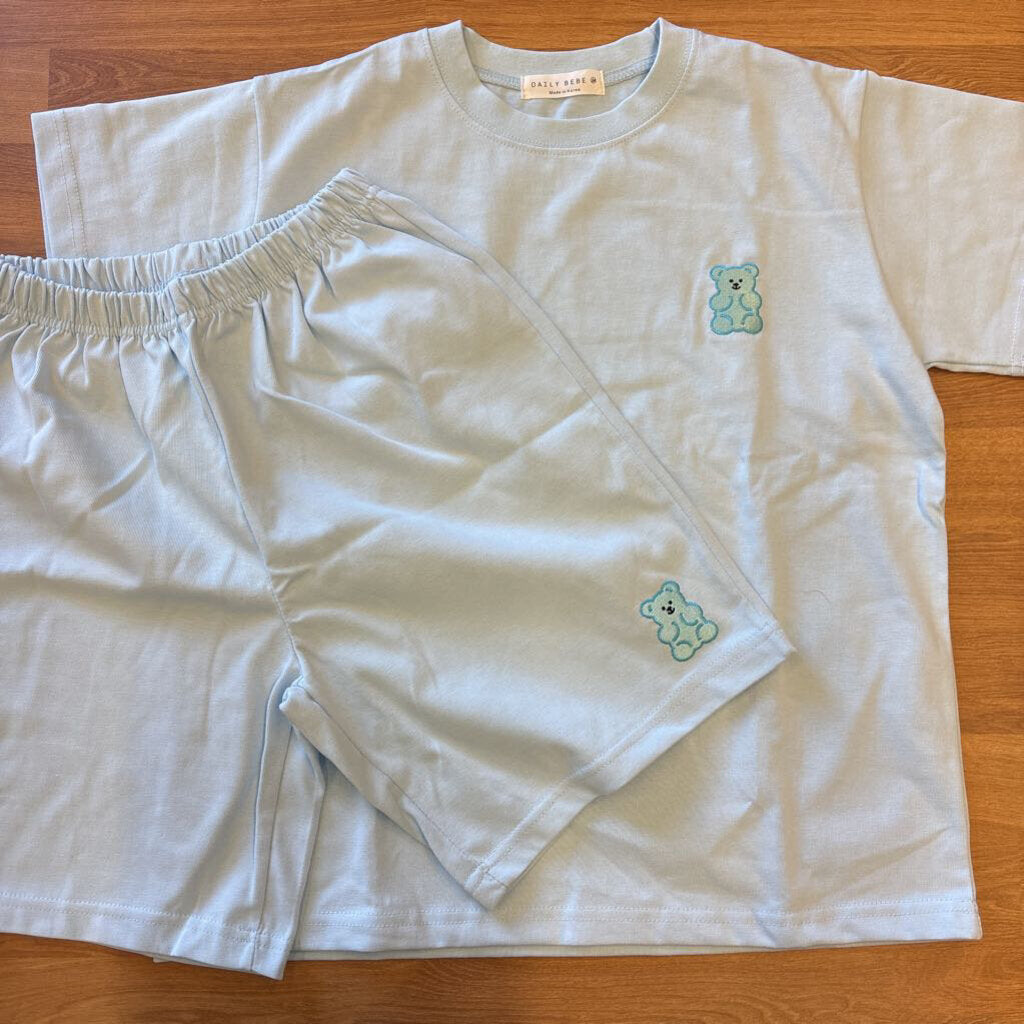NWT Bear Two Pc Set - JM (8/9)