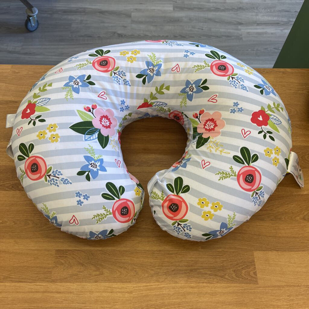 Boppy Nursing Pillow Flowers