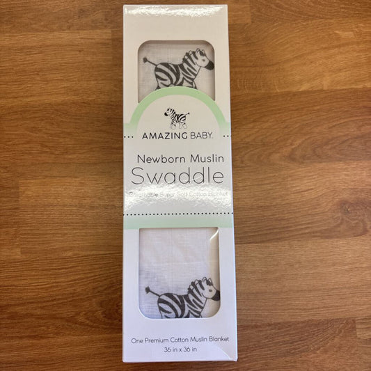 NEW Amazing Baby NB Muslin Swaddle