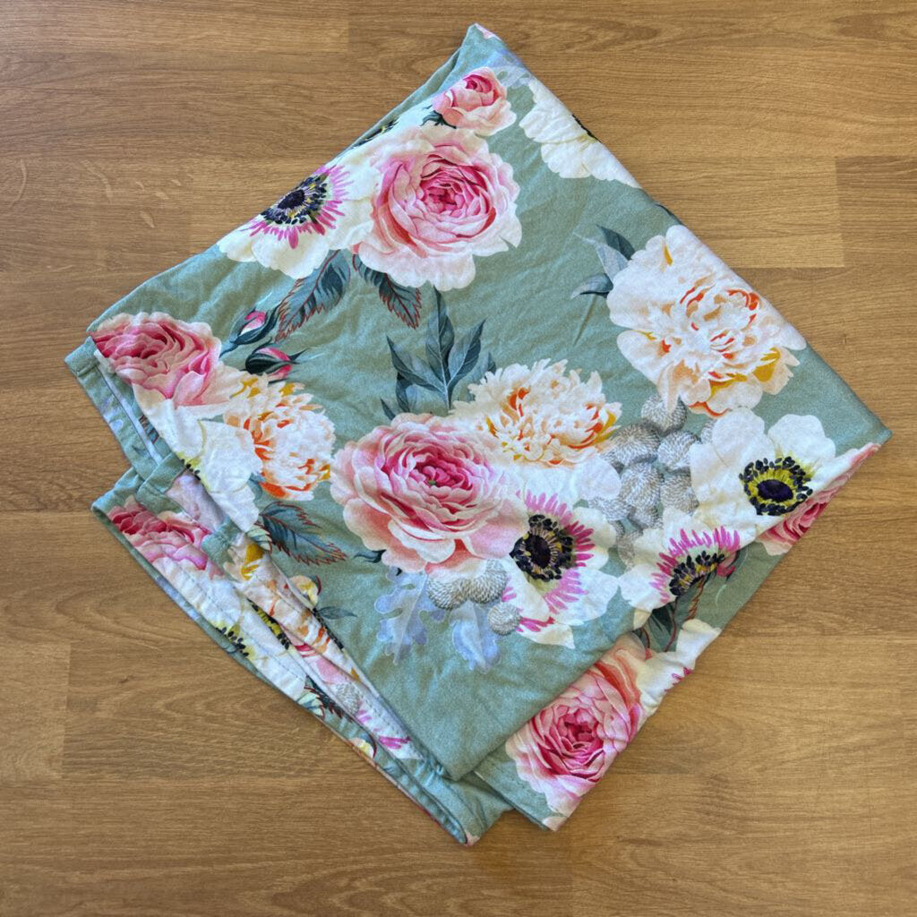 Posh Peanut Bamboo Floral Swaddle Blanket - Green