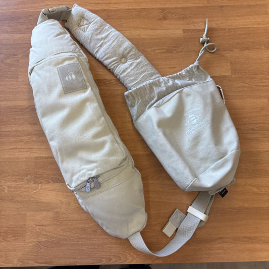 Humble Bee Nursing Sling w/ Bag