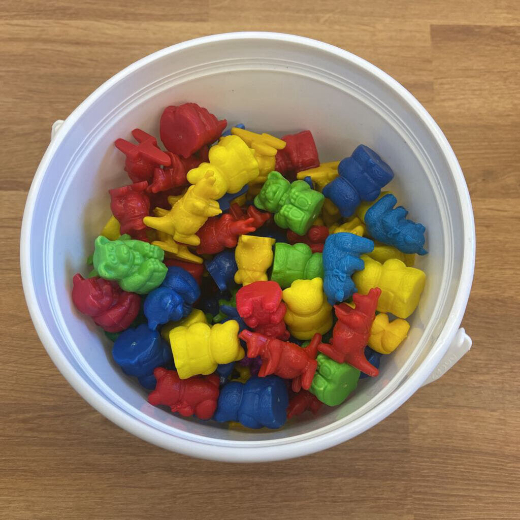 Tub of Counting Bears & Kangaroos