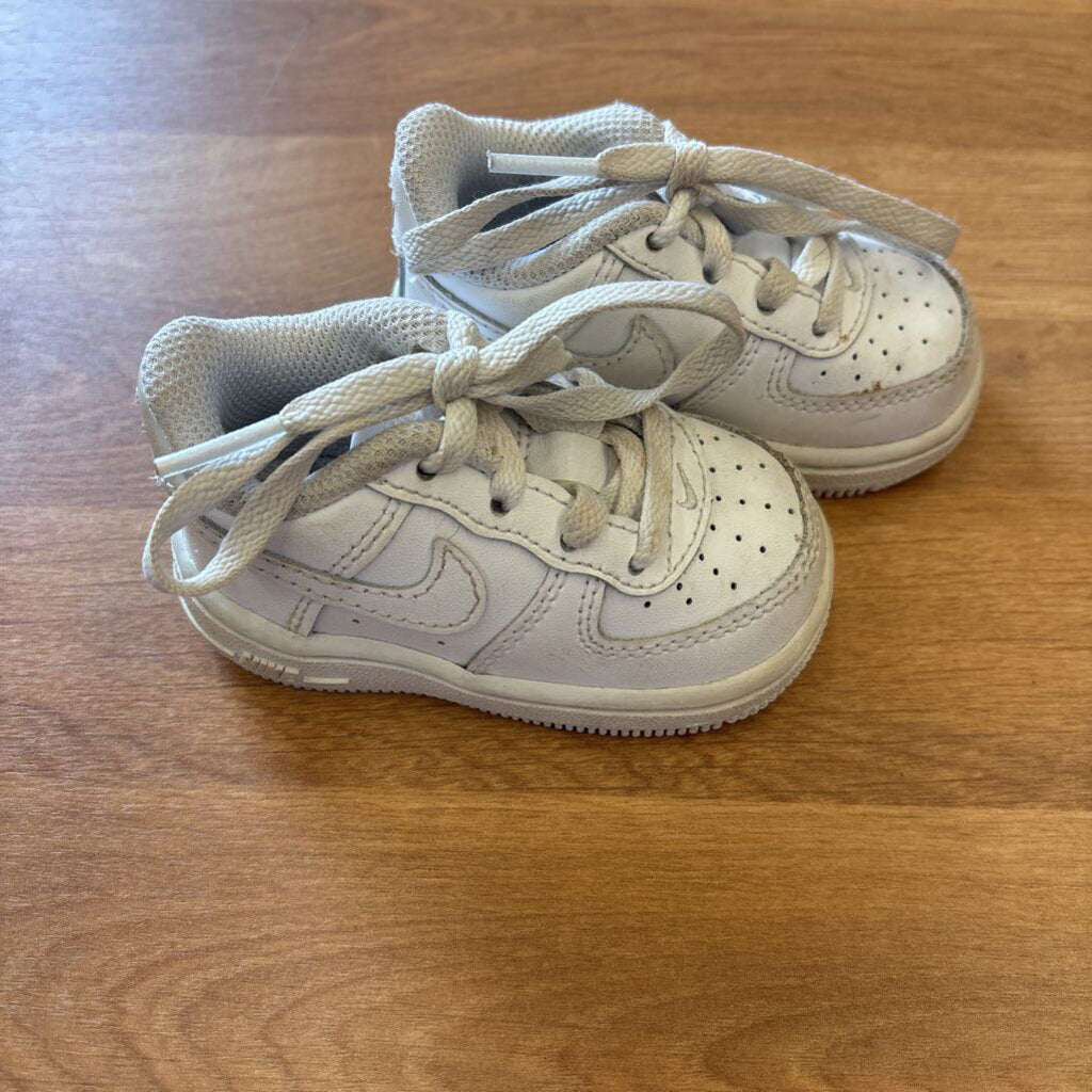 Nike White Air Force Sneakers - 3