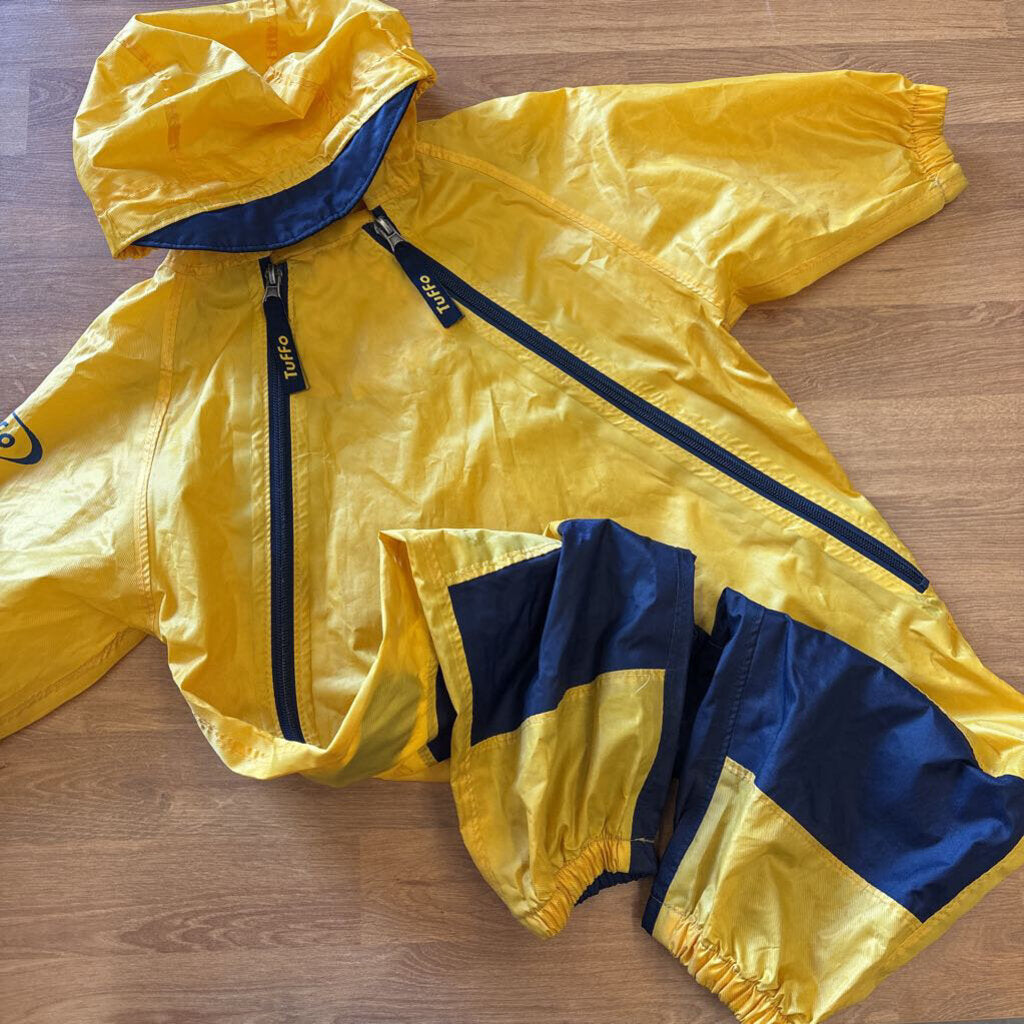 Tuffo Rainsuit - 18m (some marks)