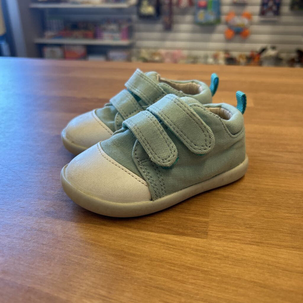Ten Little Blue Sneakers (wear) - 5