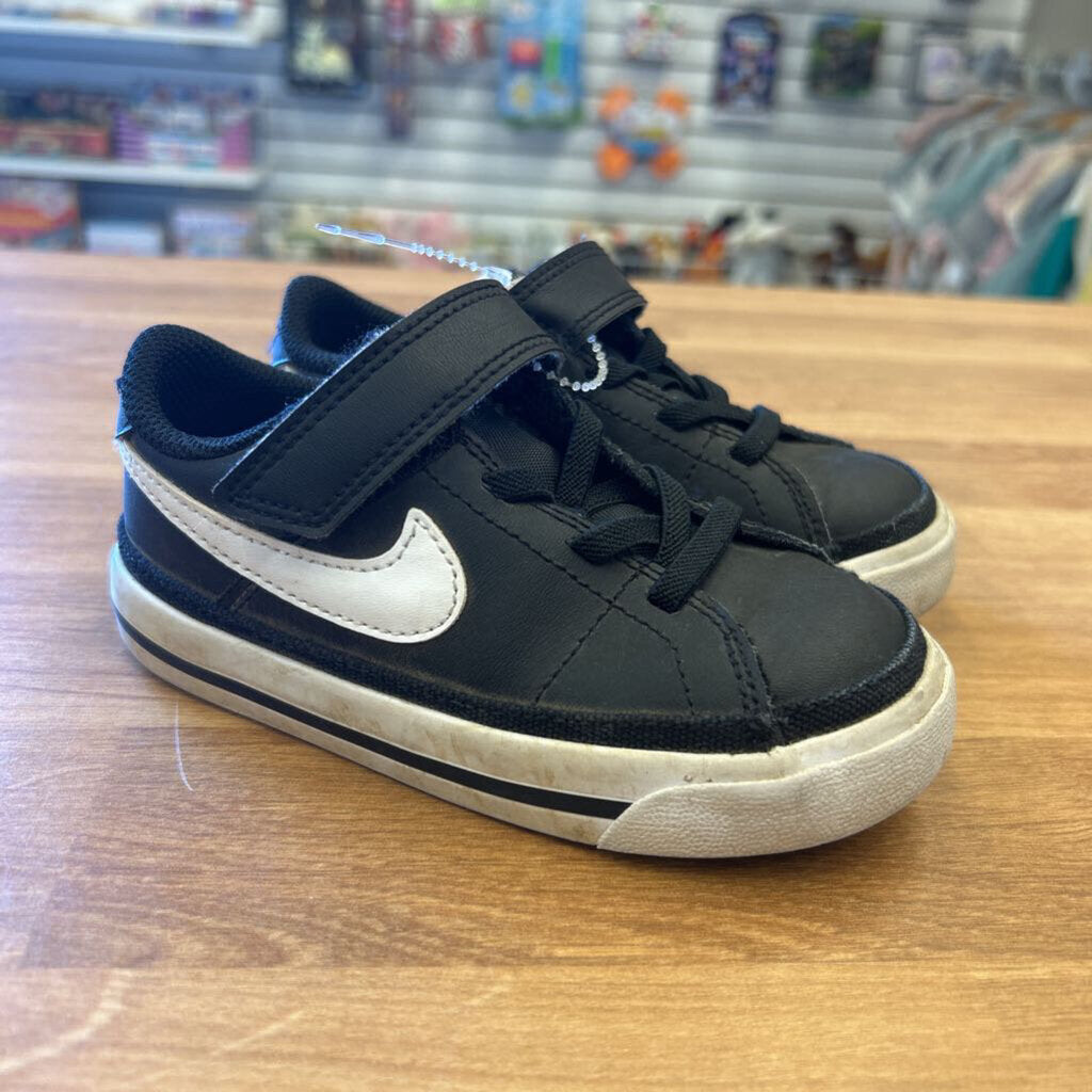 Nike Black Leather Sneakers - 8