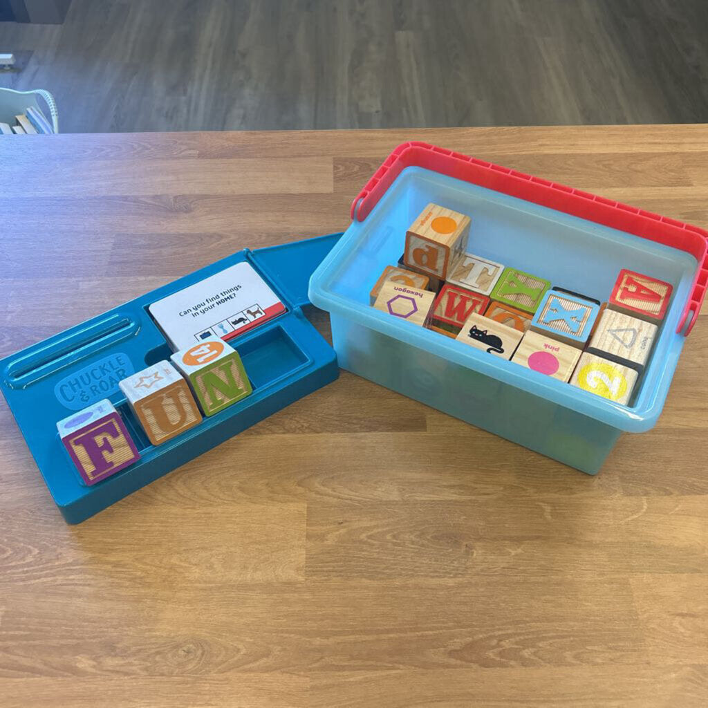 Chuckle & Roar Learning Blocks