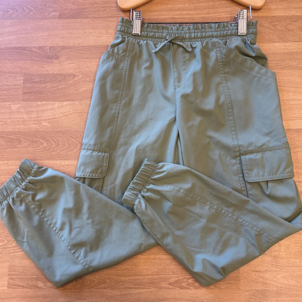 Old Navy Quick Dry Cargo Pants - 8