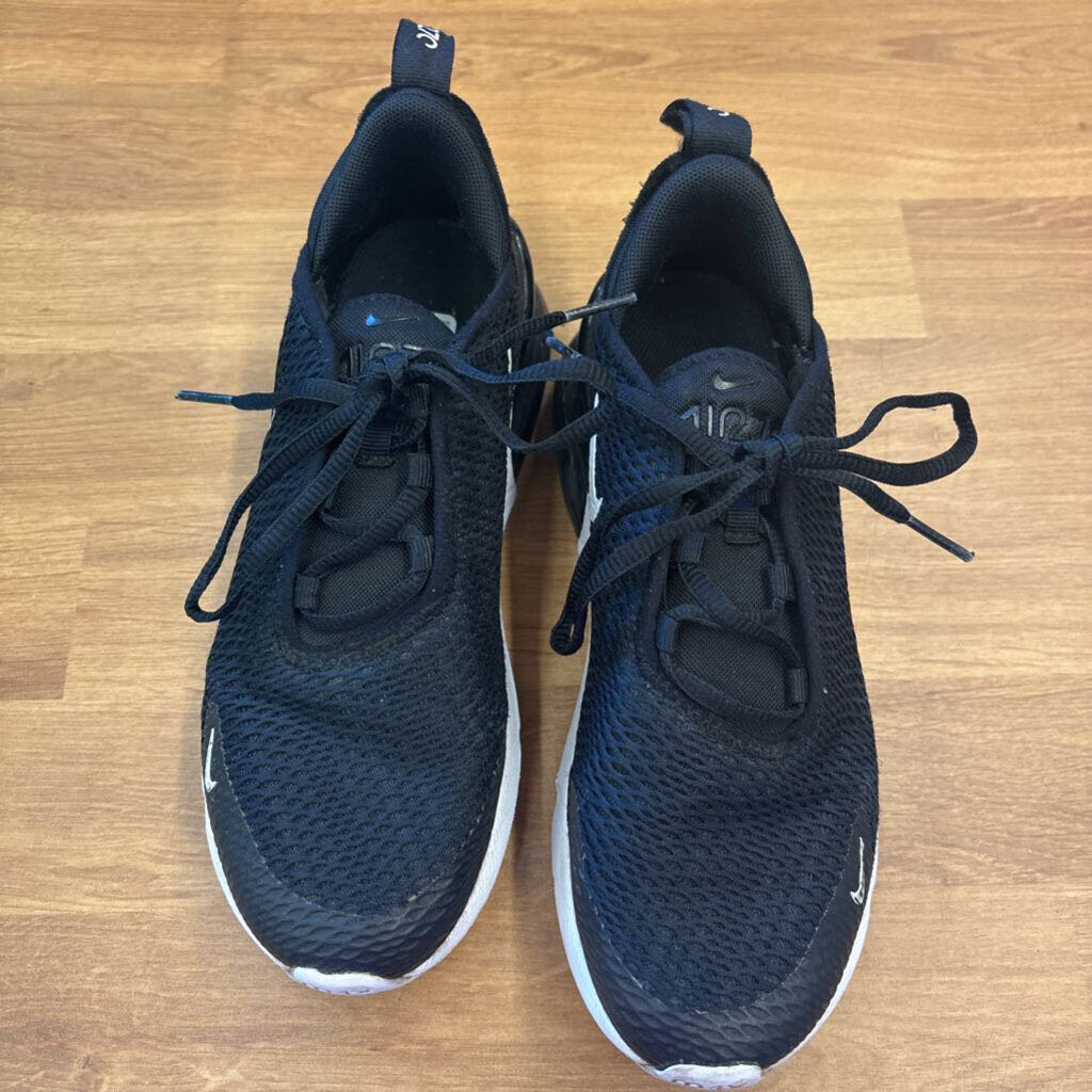 Nike Black Sneakers - 2,5