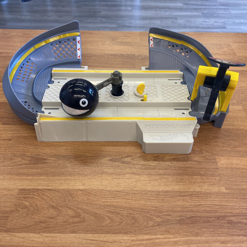 Mario Kart Hot Wheels Chop Track (no car)