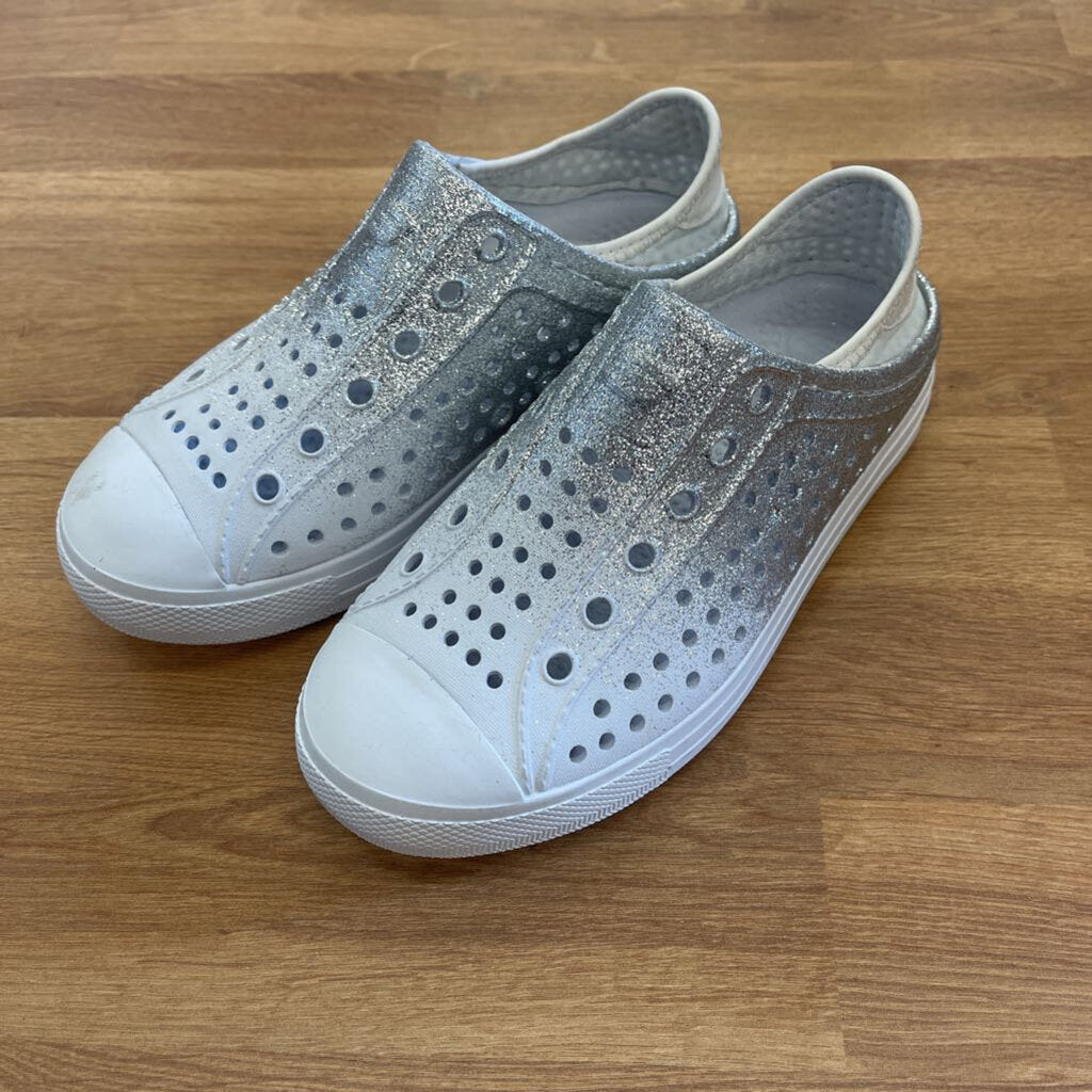 Skechers Foamies White Silver Shoe-1