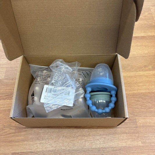 NEW WeeSprout Baby Food Feeder Set