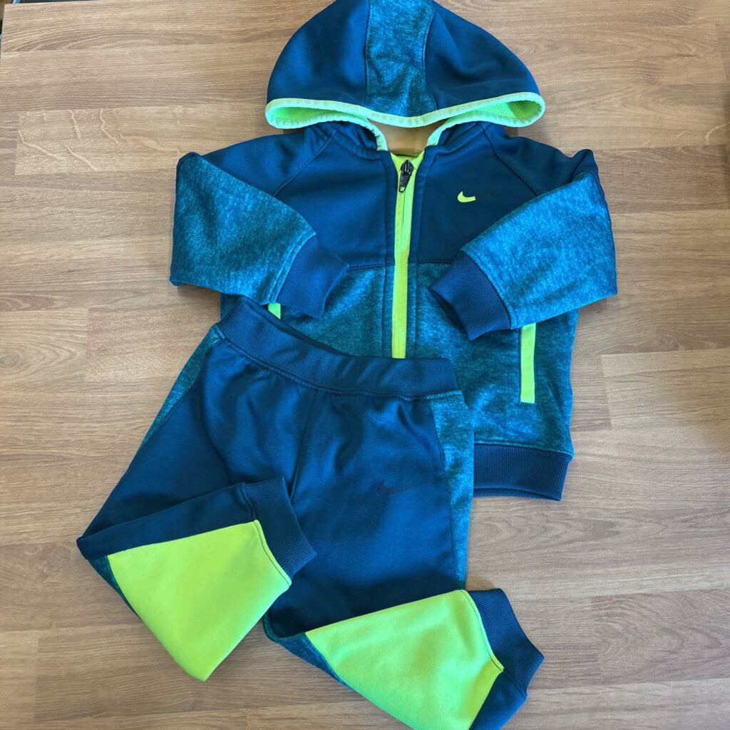 Nike Sweatsuit Set - 12m
