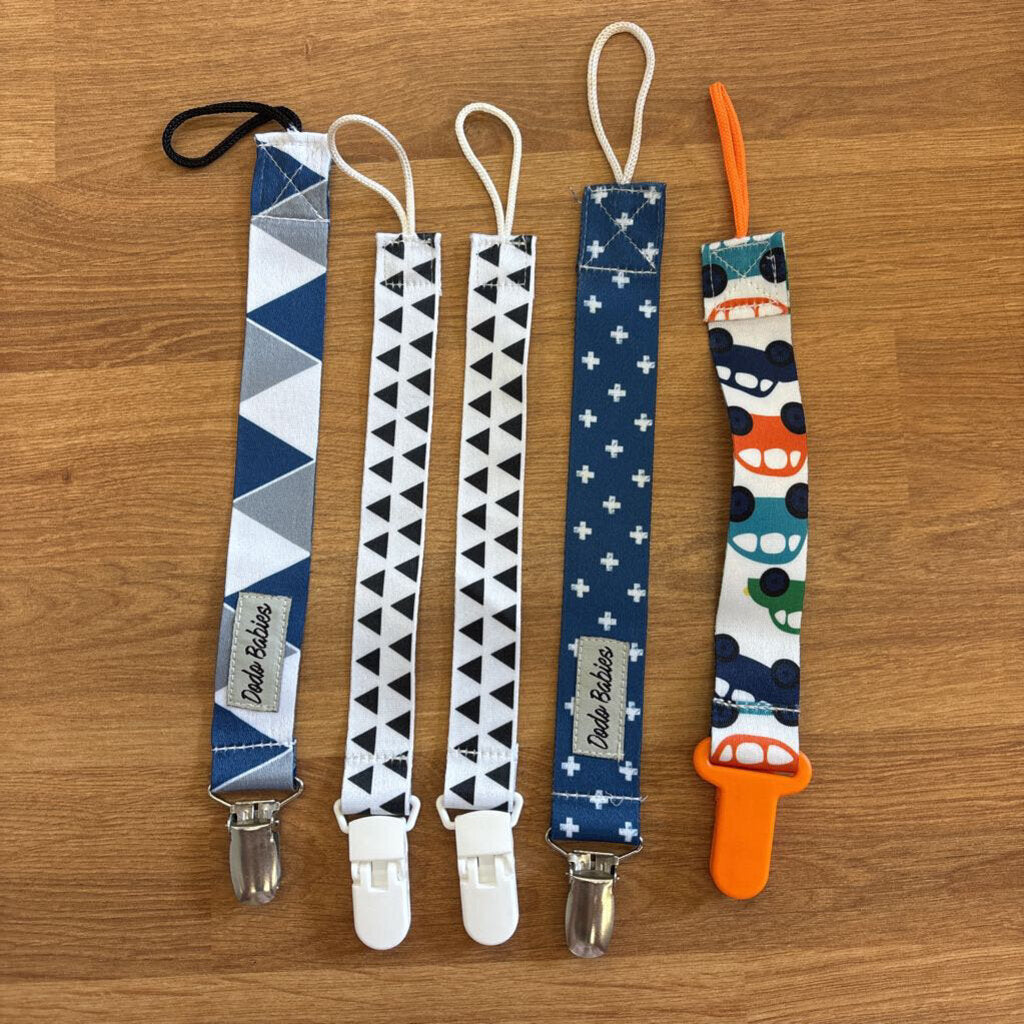 Set of 5 Pacifier Clips