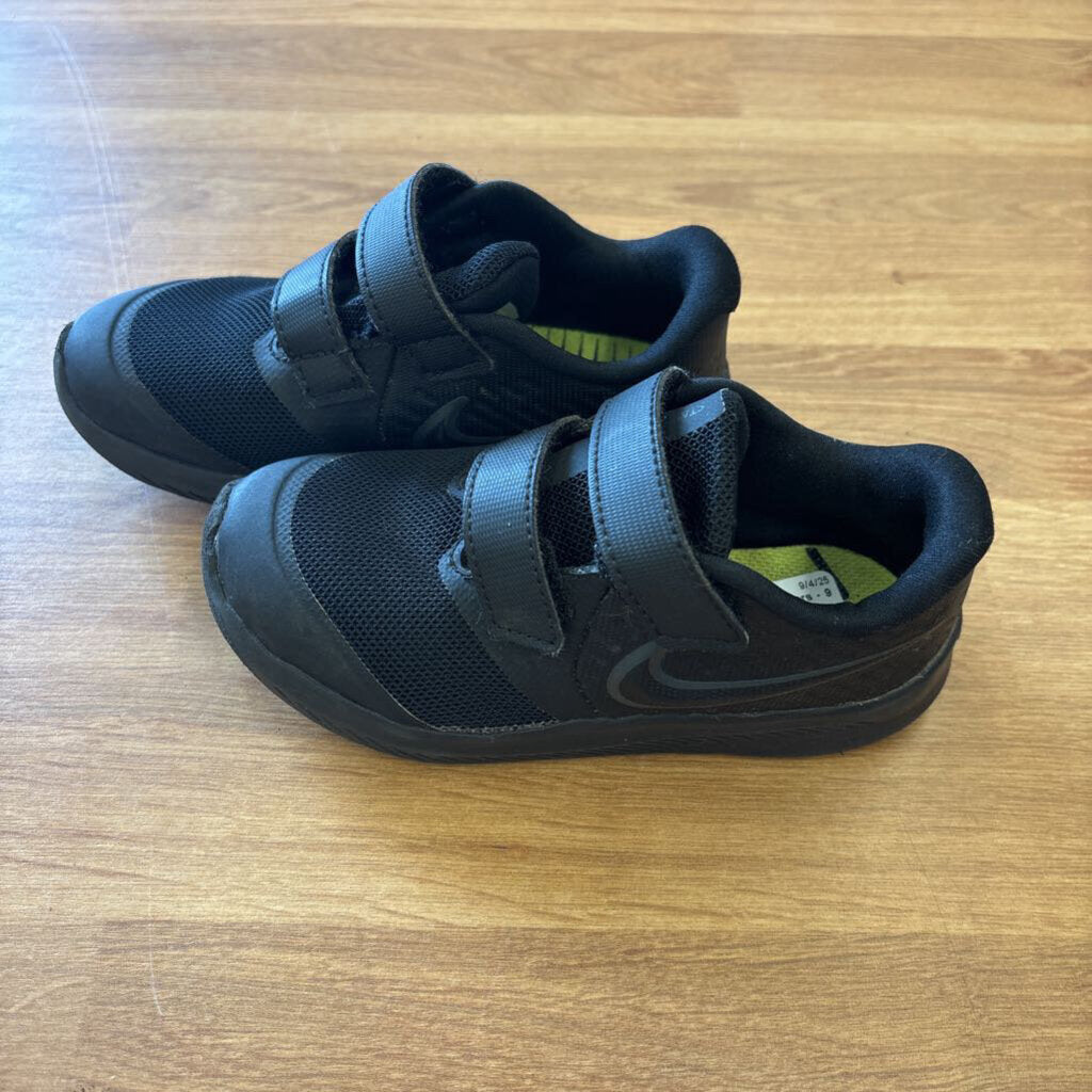 Nike Black Sneakers - 9