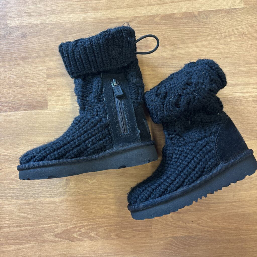 Ugg Knit Black Boots - 6