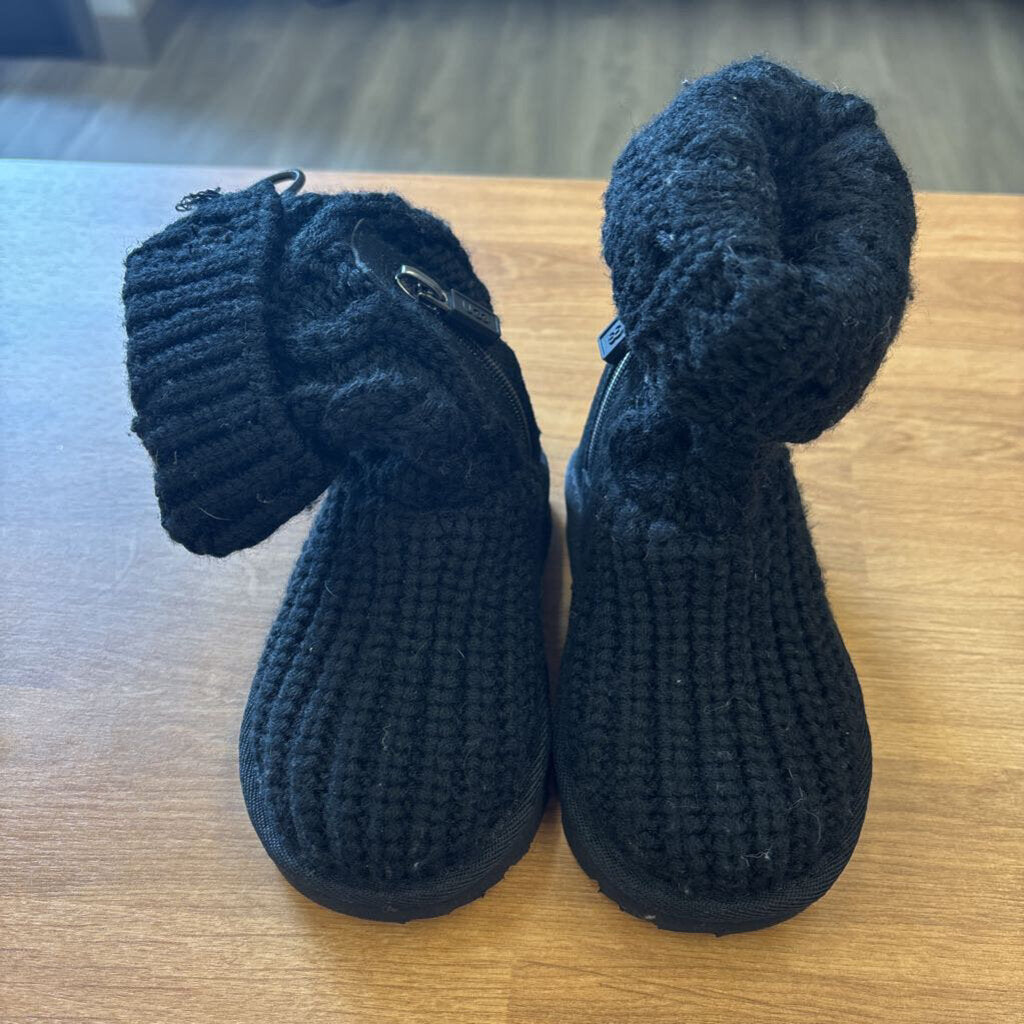 Ugg Knit Black Boots - 6