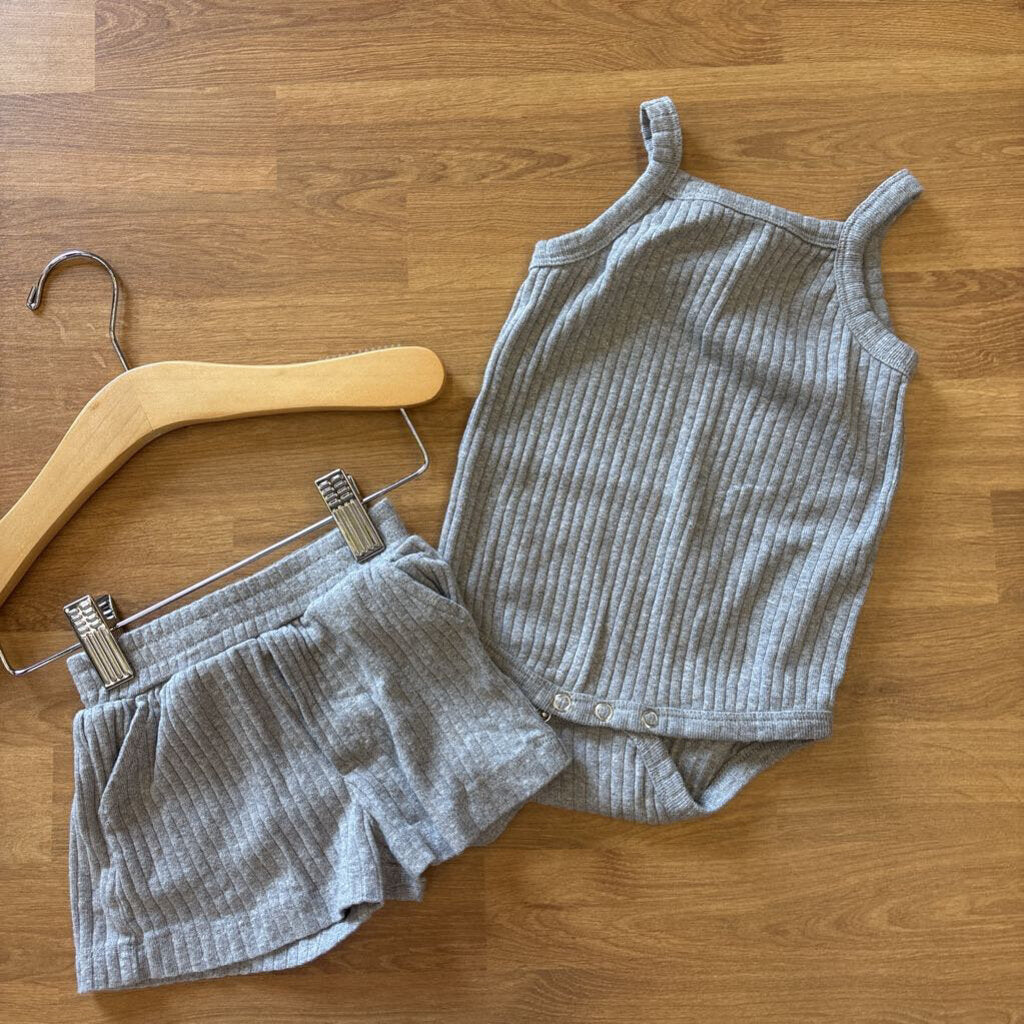 Kate Quinn Ribbed Two Pc Set - 6/12m