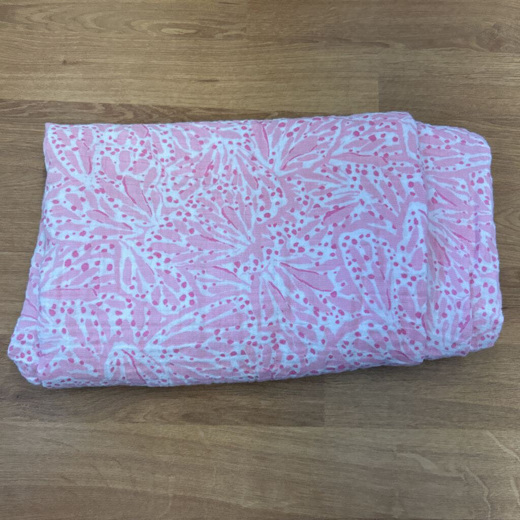 Lily Pulitzer Muslin Swaddle Blanket - Pink