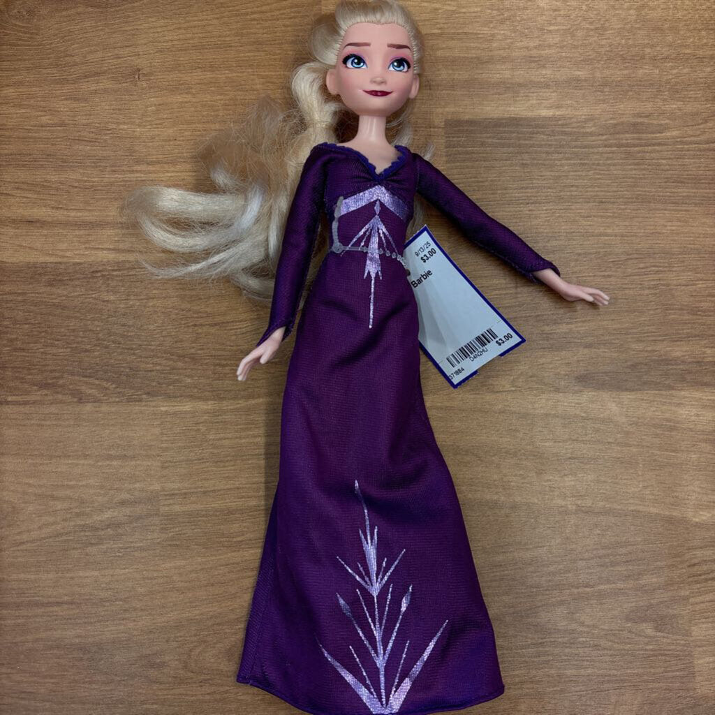 Elsa Barbie