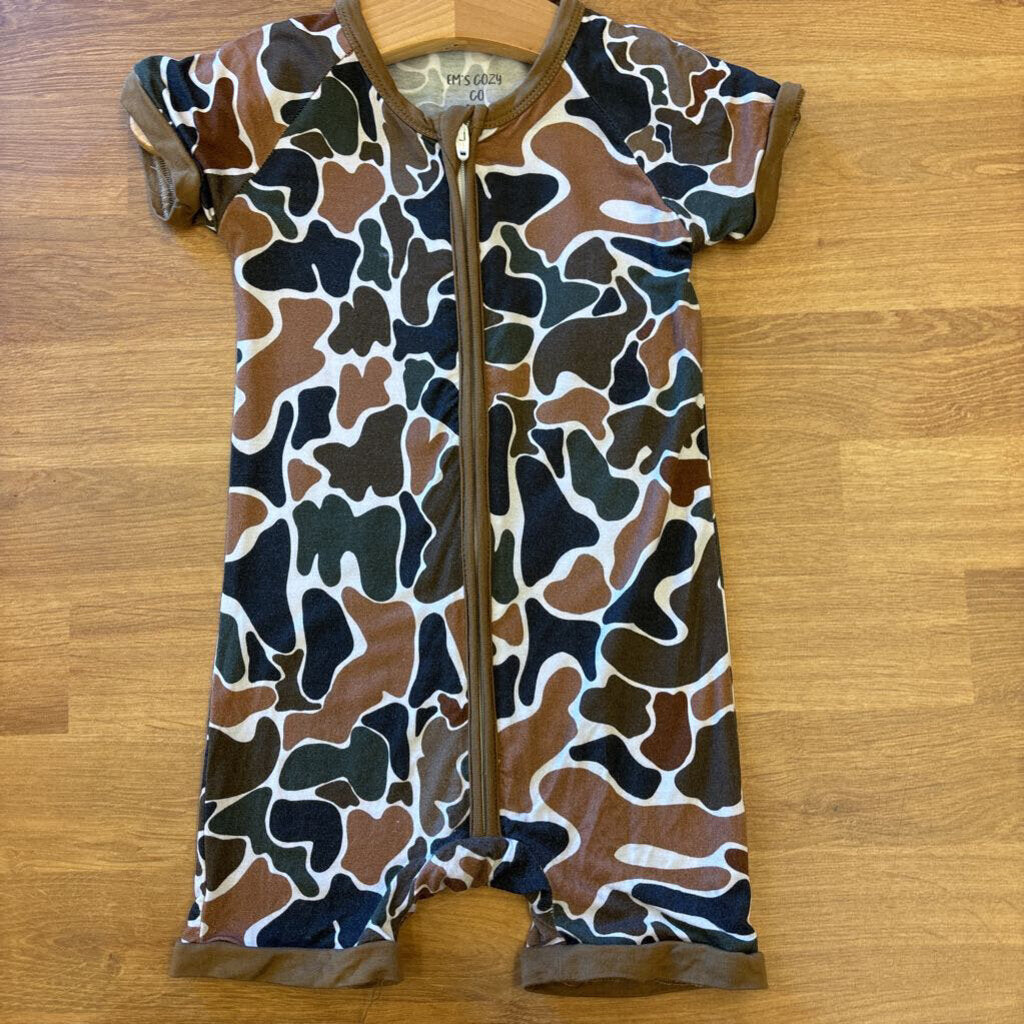 Em's Cozy Co Bamboo Camo Shortie Zip Sleeper - 6/12m