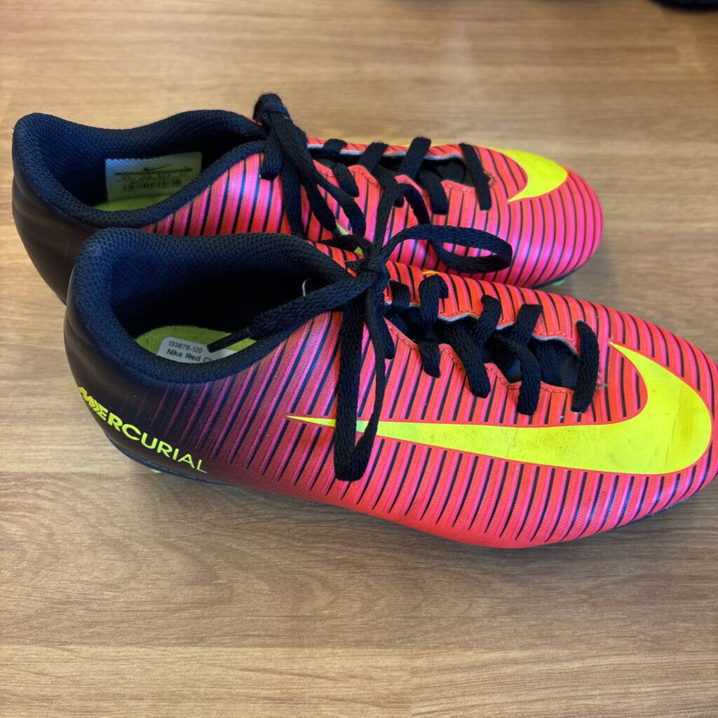 Nike Red Cleats - 2