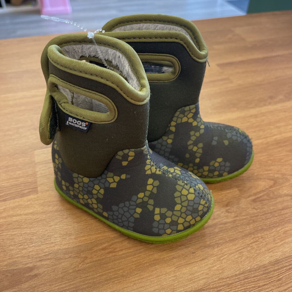Bogs Green Rain Boots - 4