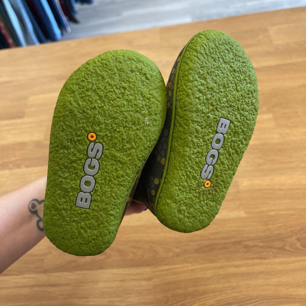 Bogs Green Rain Boots - 4