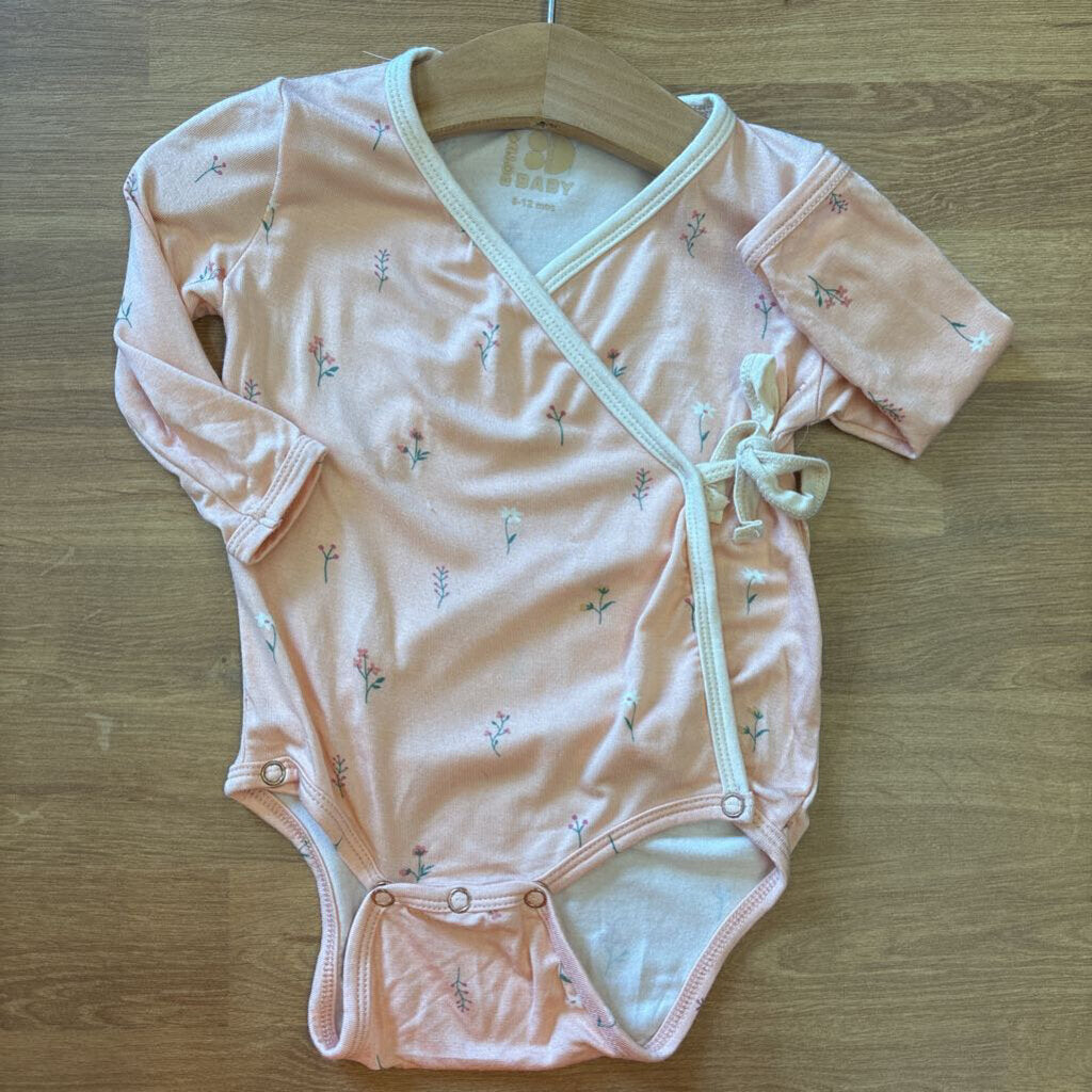Dot Baby Bamboo Flower Wrap LS Onesie - 6/12m