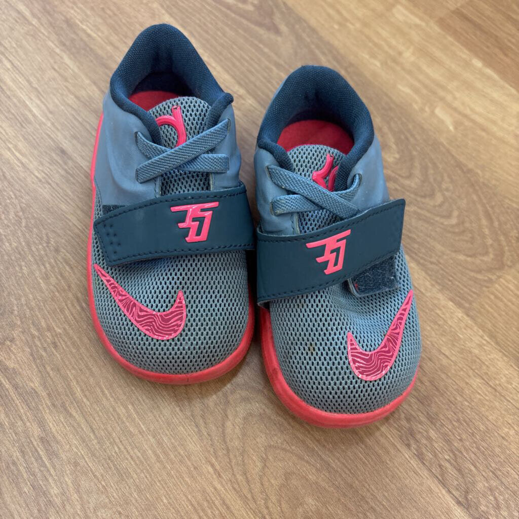 Nike Grey/Pink Sneakers - 5