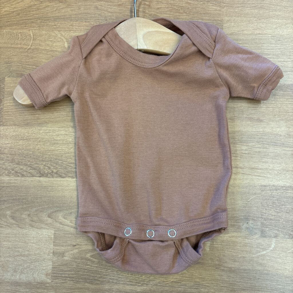 Kate Quinn SS Onesie - NB