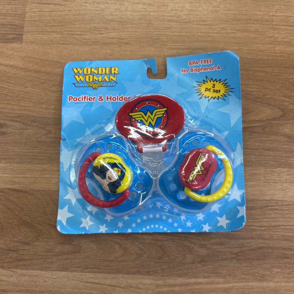 NEW Wonder Woman Pacifier Set