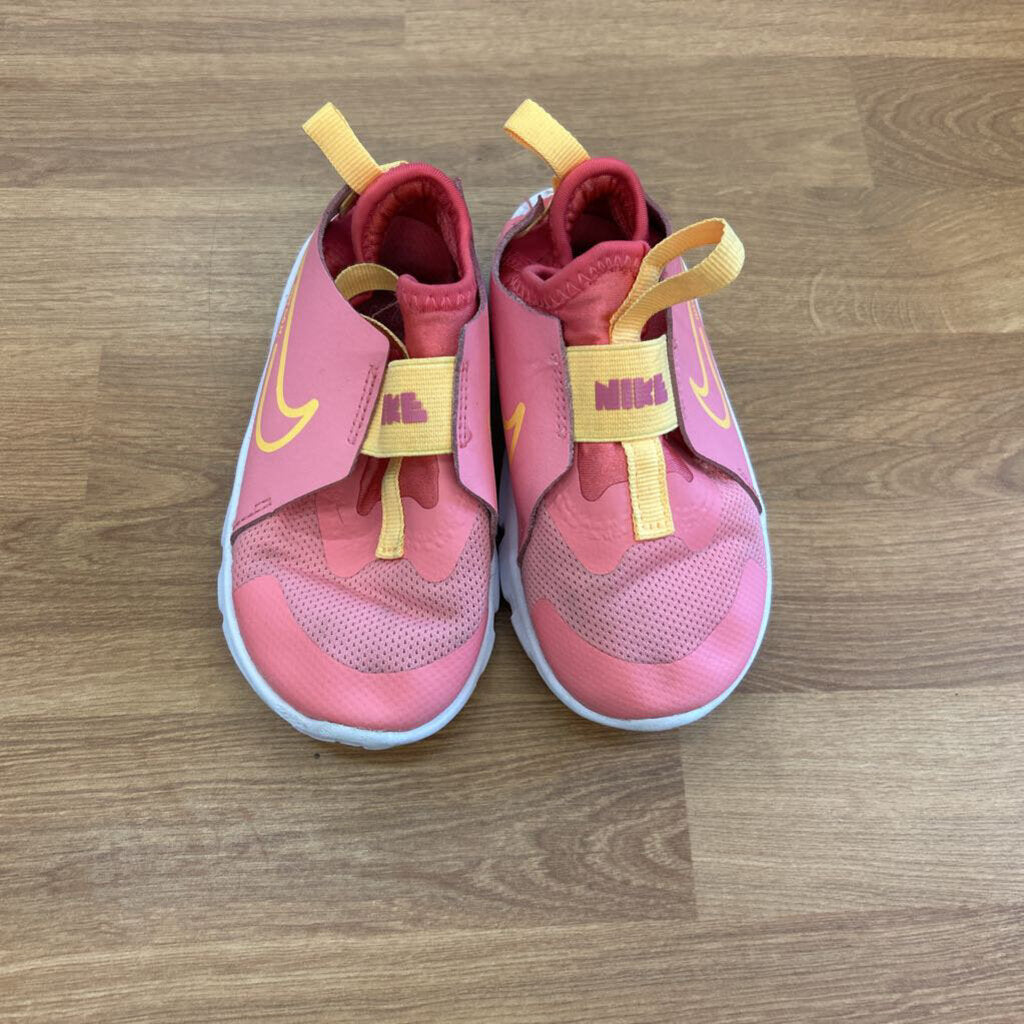 Nike Pink Sneakers - 9