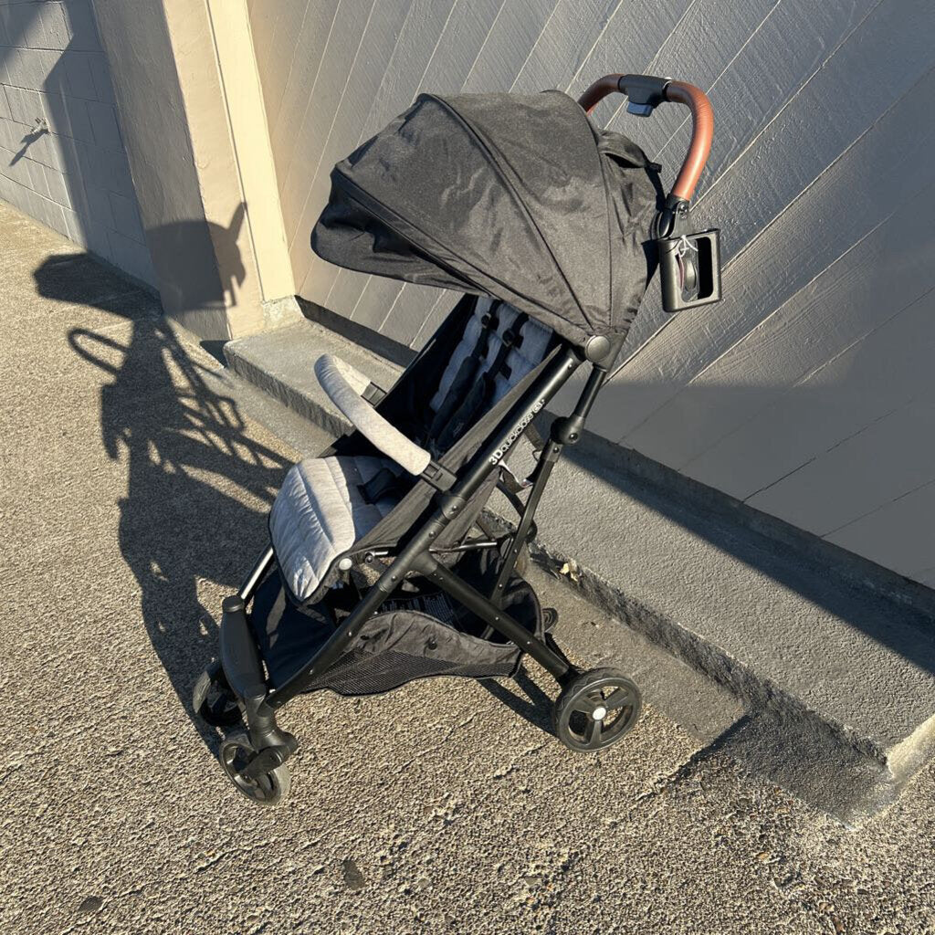 Summer by ingenuity Travel Stroller