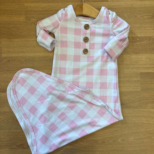 Caden Lane Gingham Sleeping Gown - 0/3m