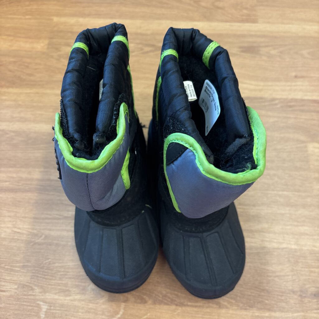 Black/Green Snow Boots - 9