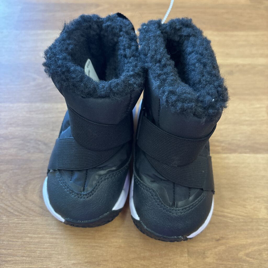 Nike Black Sneaker Boots - 5