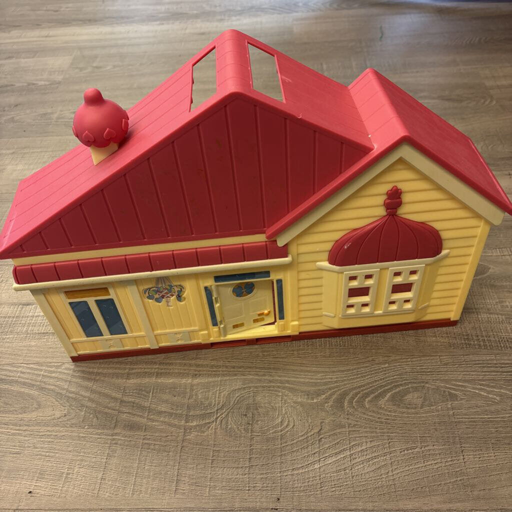 Bluey House Set w/ Figures