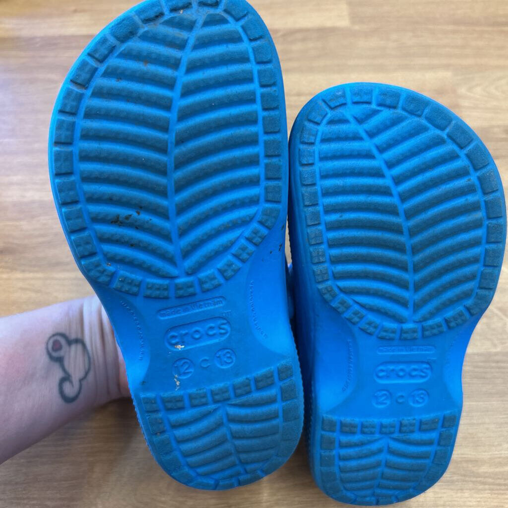 Crocs Blue Lined - 12/13