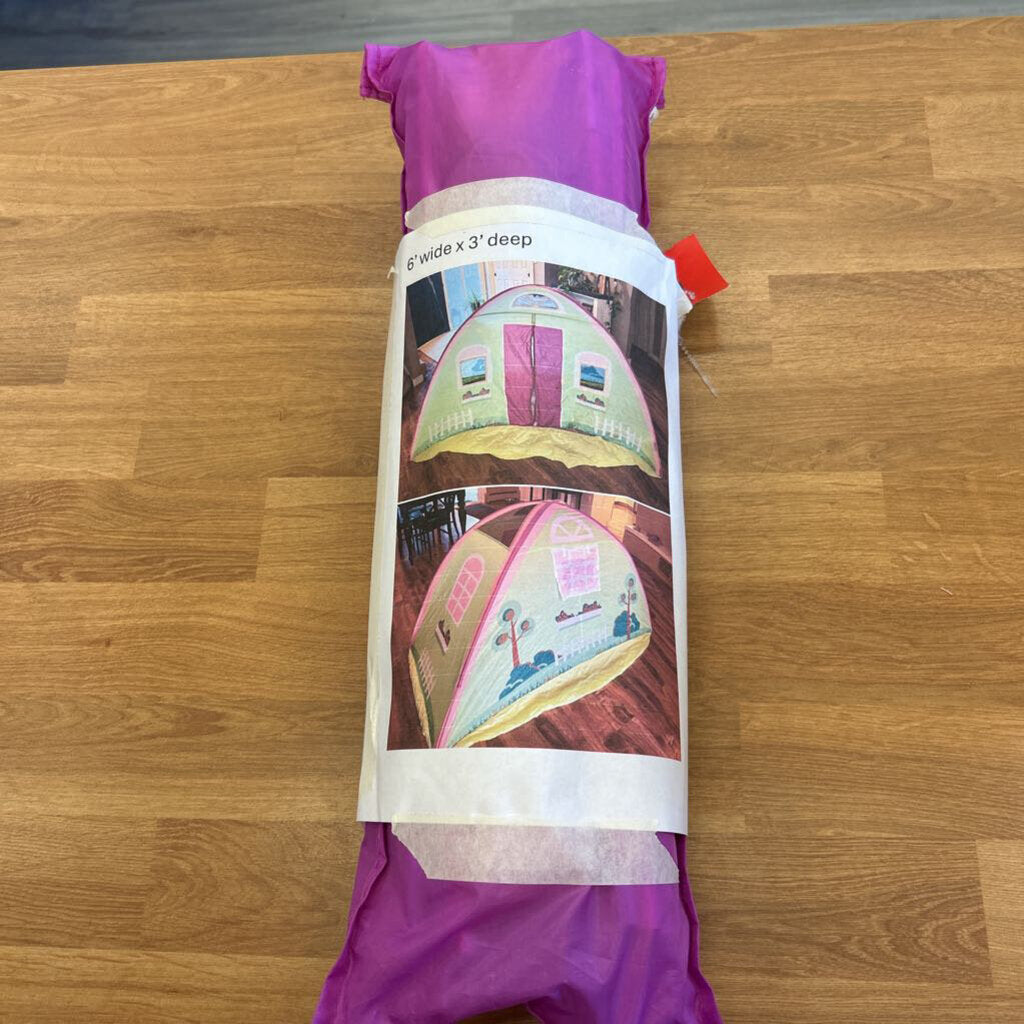 Pop Up Tent