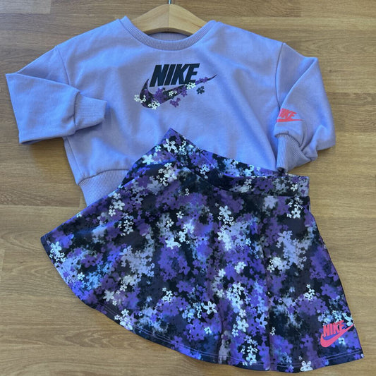 NWT Nike Crewneck / Skort Two Pc Set - 18m