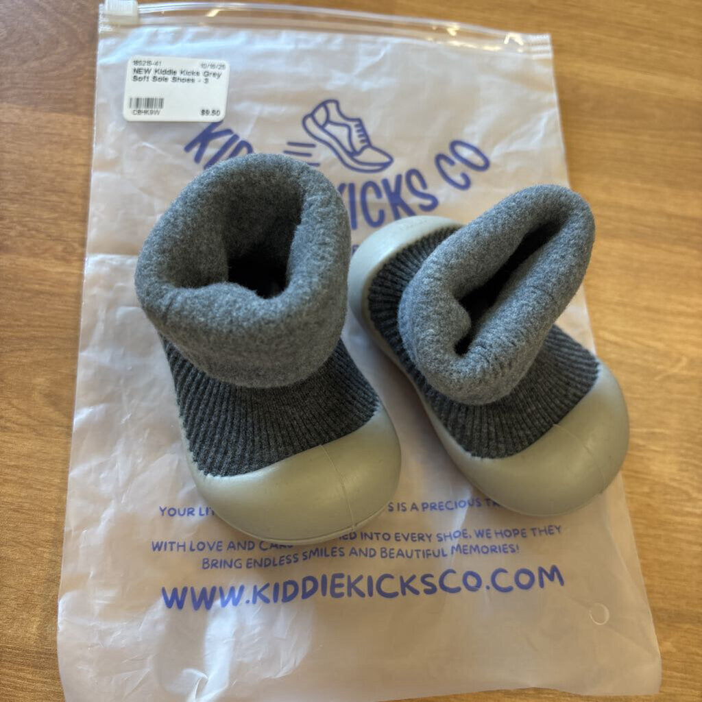 NEW Kiddie Kicks Grey Soft Sole Shoes - 3