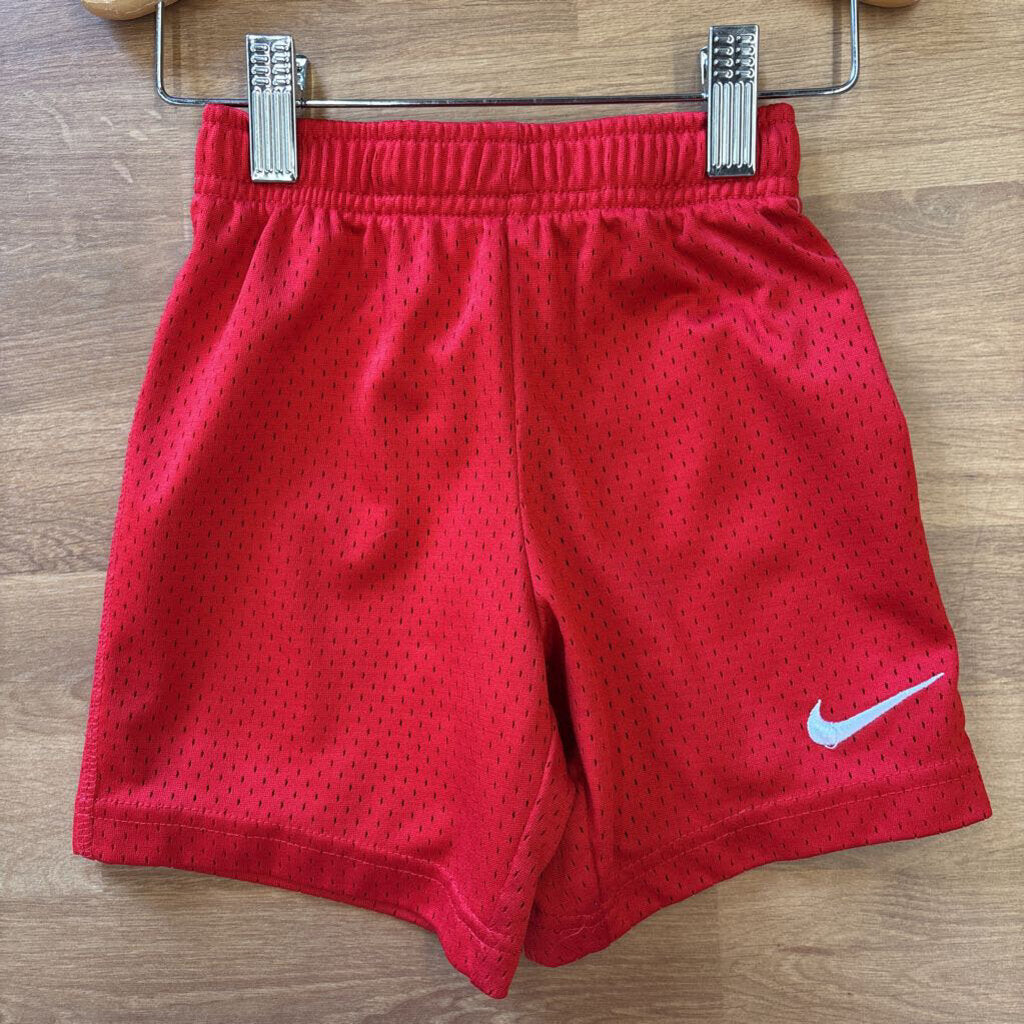 Nike Active Shorts - 4T