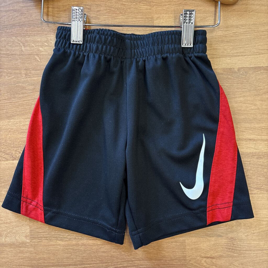 Nike Active Shorts - 4T