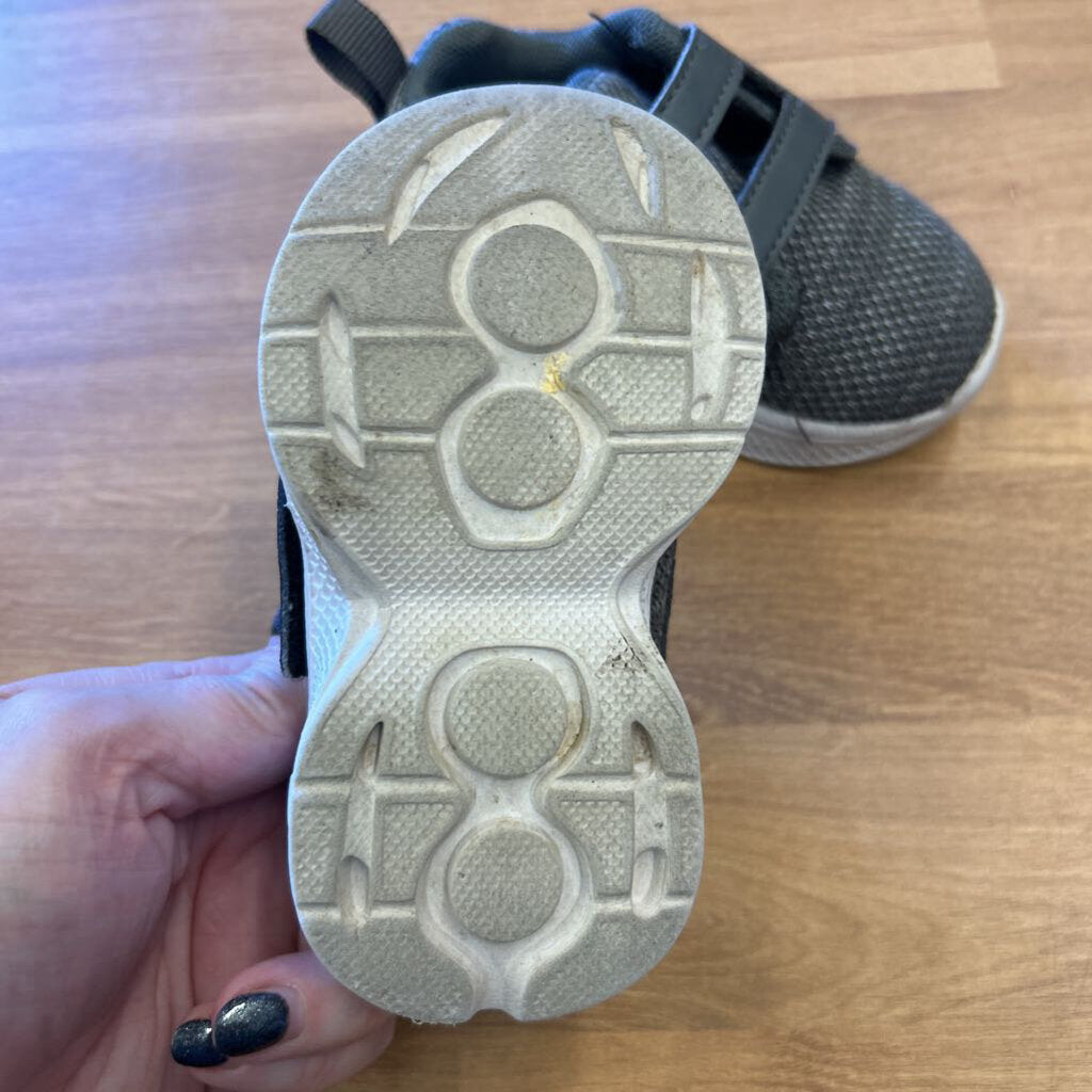 Grey Sneakers - 5